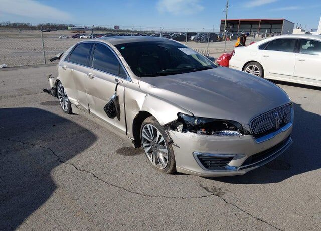 2017 LINCOLN MKZ
