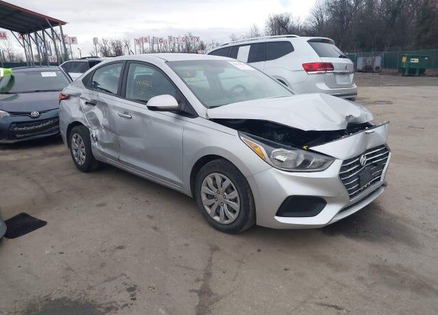 2021 HYUNDAI Accent