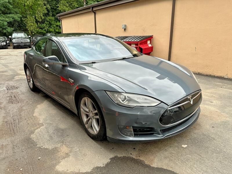 2013 TESLA Model S