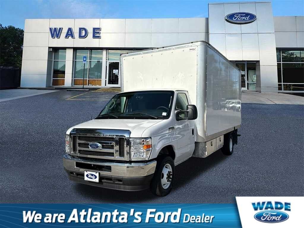 2023 FORD E-450