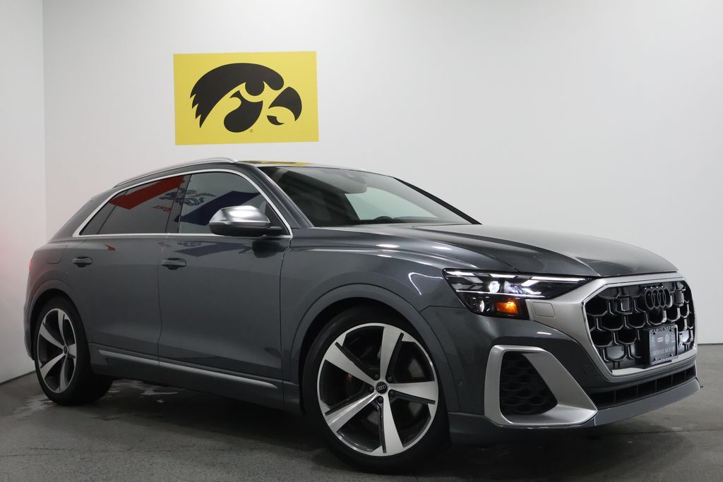 2024 Audi SQ8