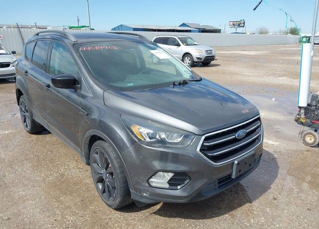 2018 FORD Escape