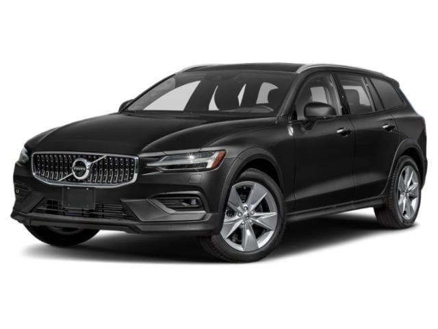 2020 VOLVO V60CC