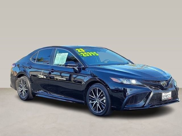 2023 TOYOTA Camry