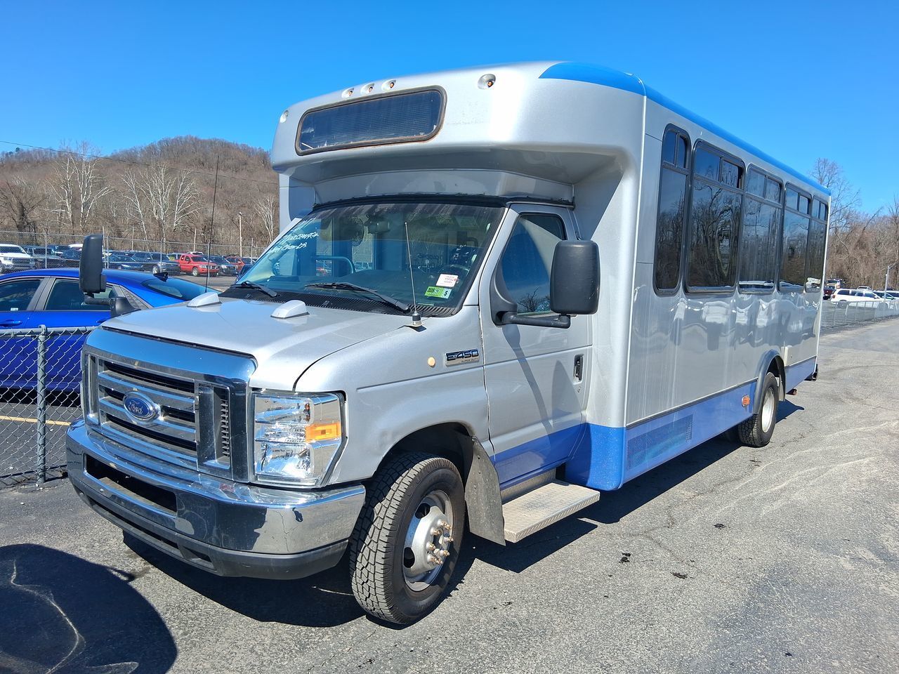 Ford E-450