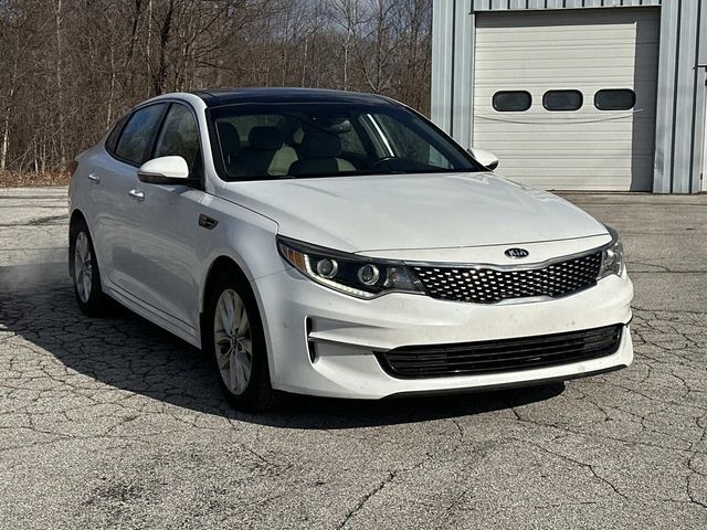 2017 KIA Optima