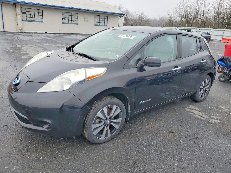 2015 NISSAN Leaf