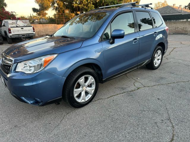 2015 SUBARU Forester