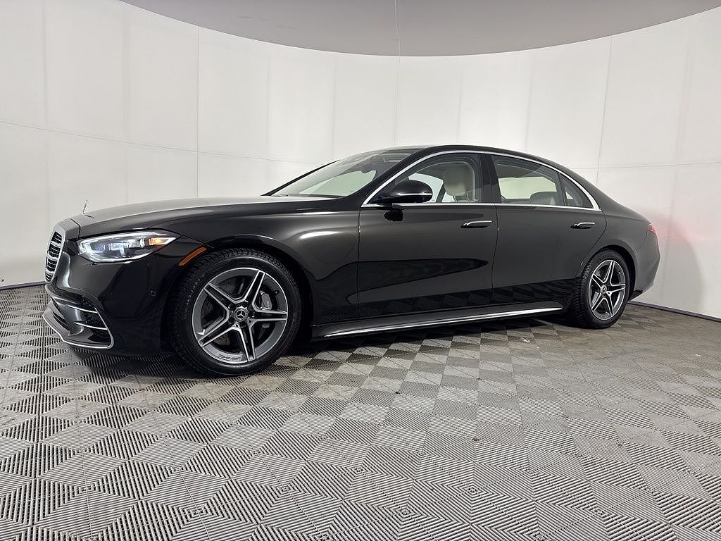2022 MERCEDES-BENZ S-Class