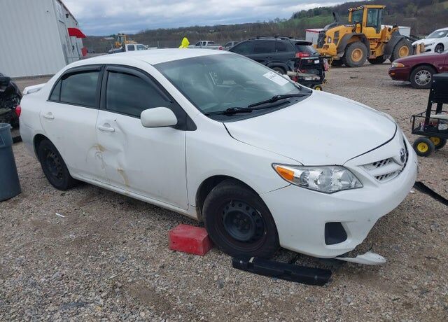 2011 TOYOTA Corolla