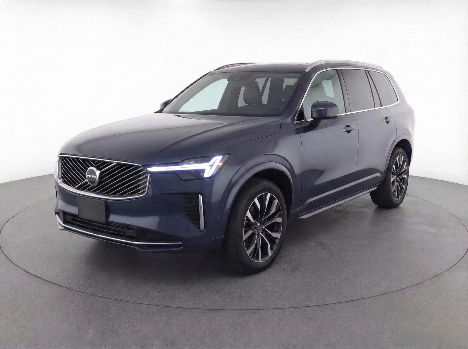 2025 VOLVO XC90