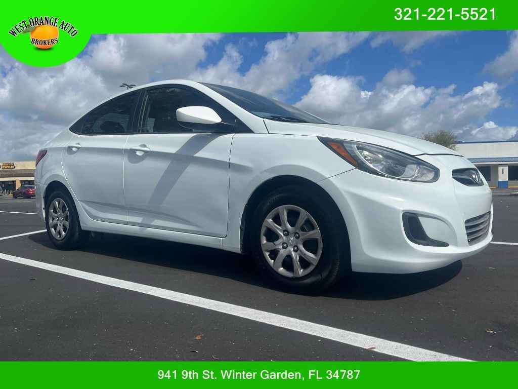 2013 HYUNDAI Accent