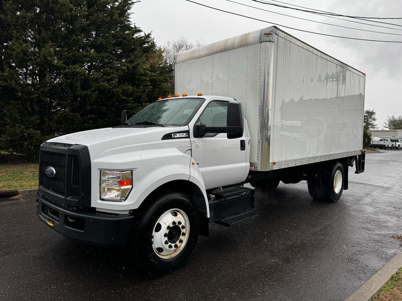2022 FORD F-650