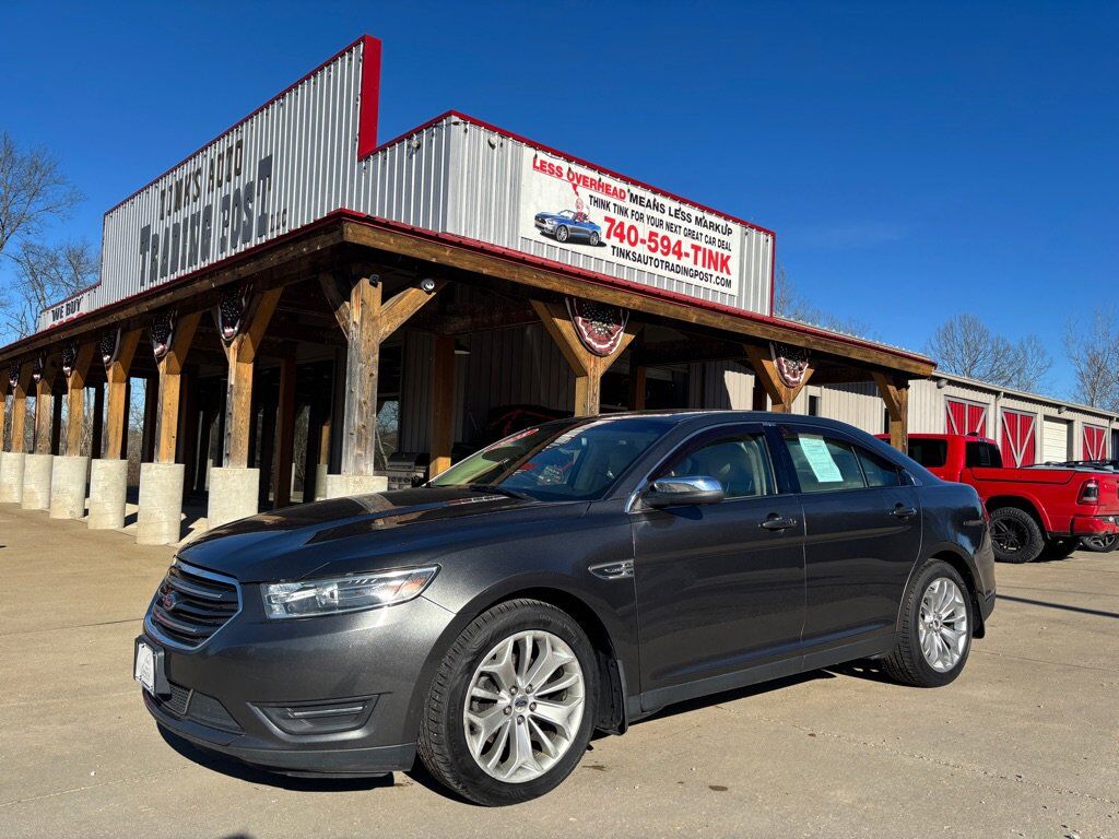 2018 FORD Taurus