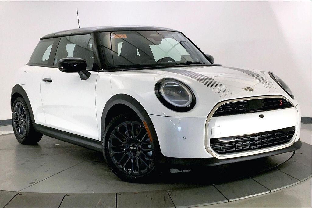 2026 MINI Hardtop