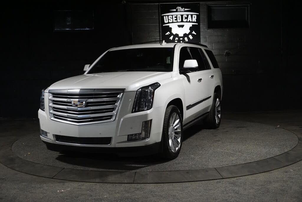 2016 CADILLAC Escalade