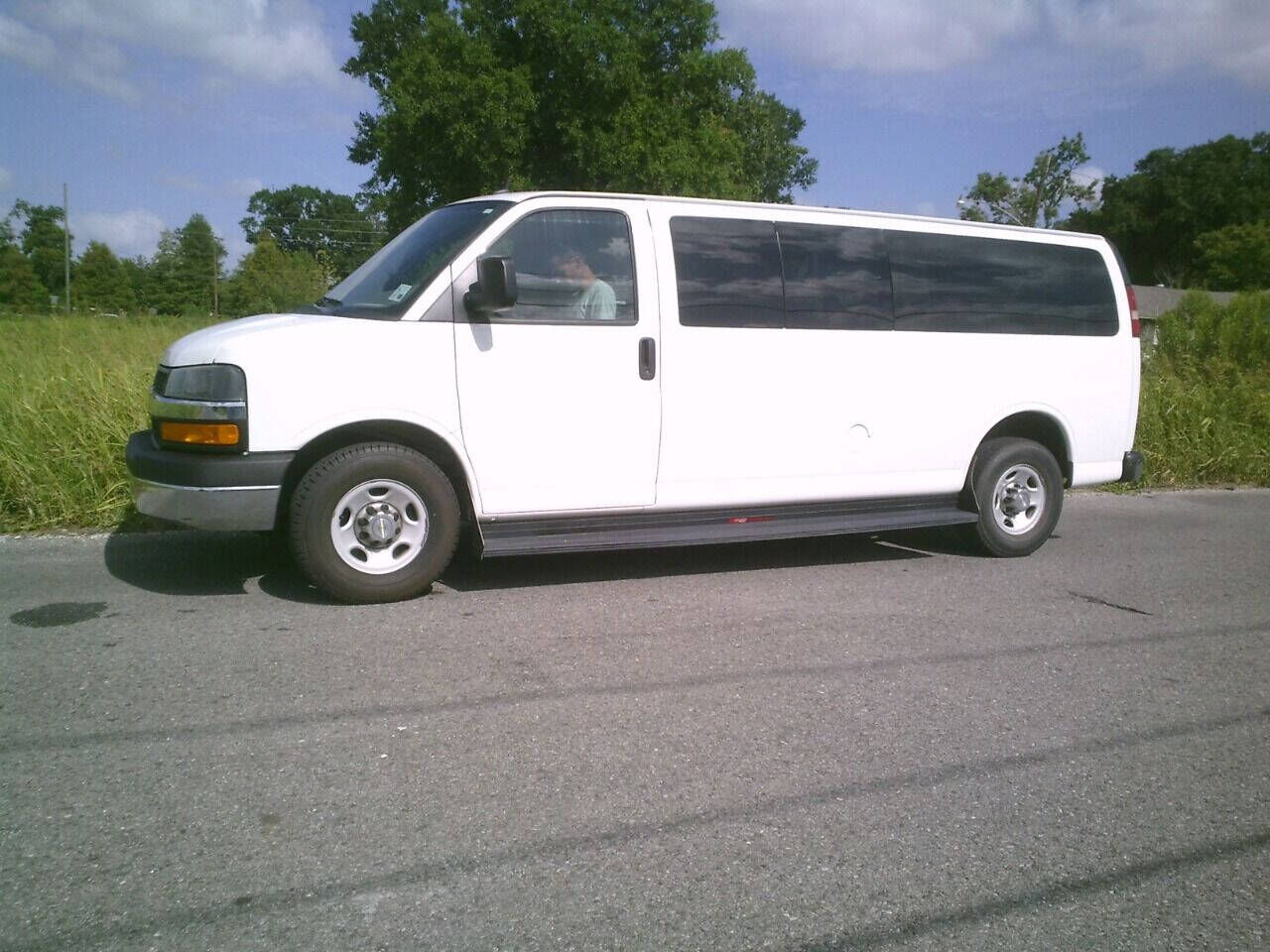 2017 CHEVROLET Express