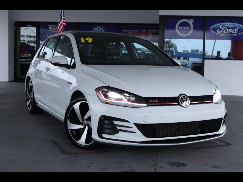 2019 VOLKSWAGEN Golf GTI