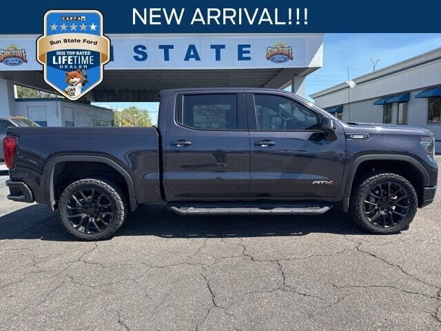 2023 GMC Sierra