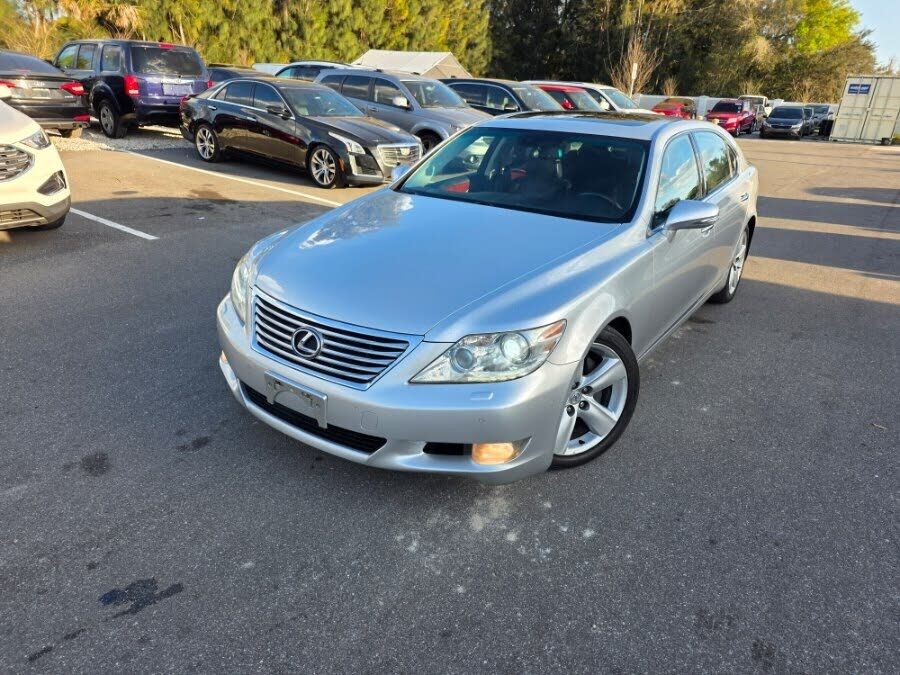 2010 LEXUS LS