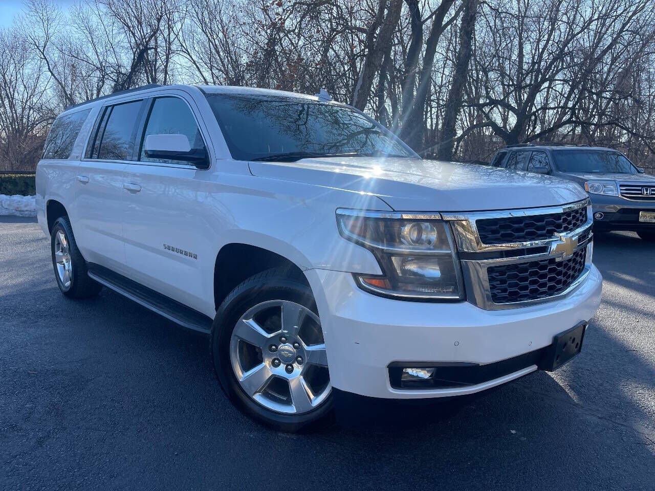 2016 CHEVROLET Suburban