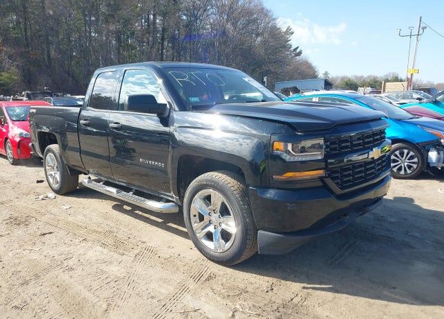 2017 CHEVROLET Silverado