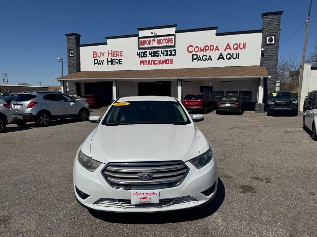 2016 FORD Taurus