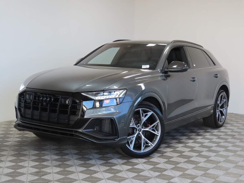 2023 AUDI SQ8