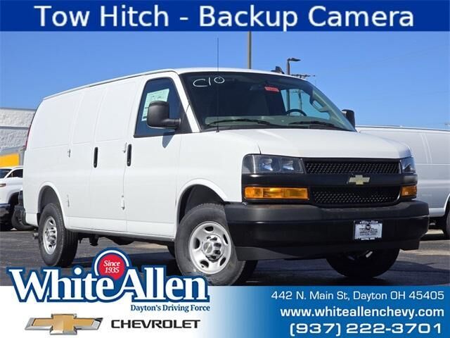 2026 CHEVROLET Express