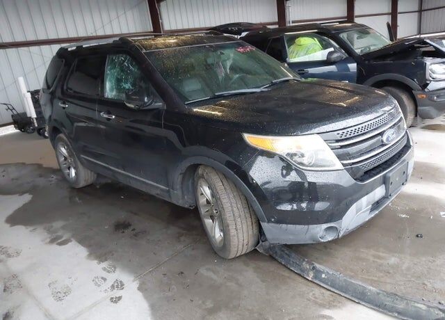 2011 FORD Explorer