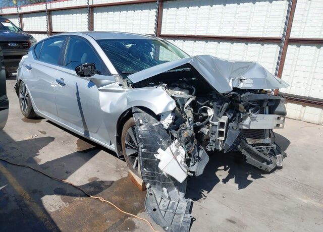 2021 NISSAN Altima