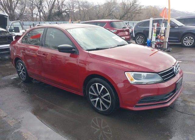 2016 VOLKSWAGEN Jetta