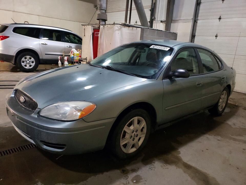 Ford Taurus