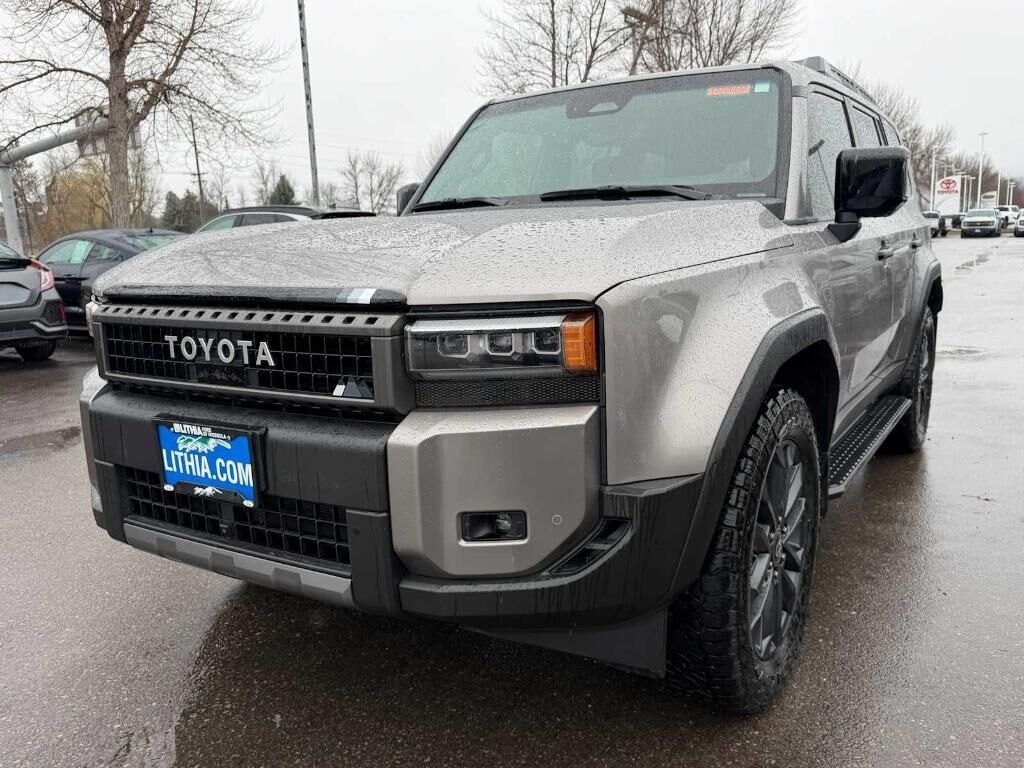 2025 TOYOTA Land Cruiser