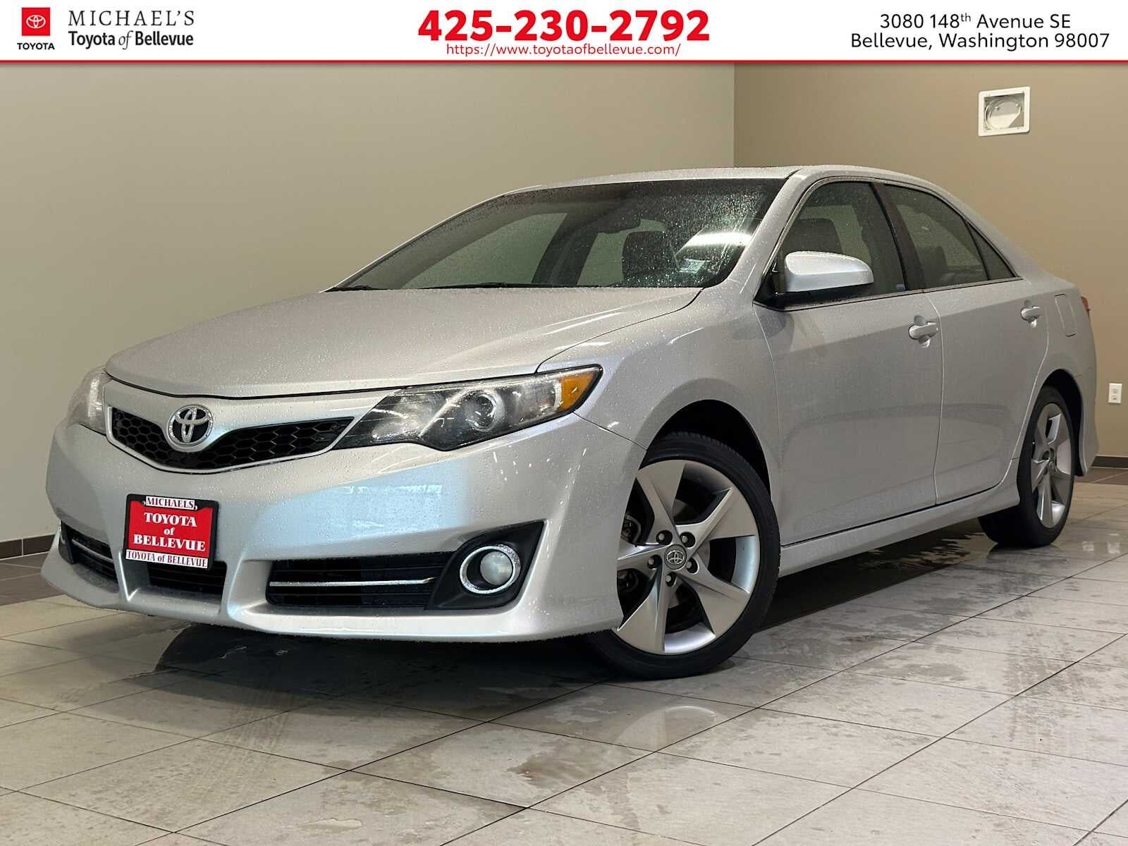 2013 TOYOTA Camry