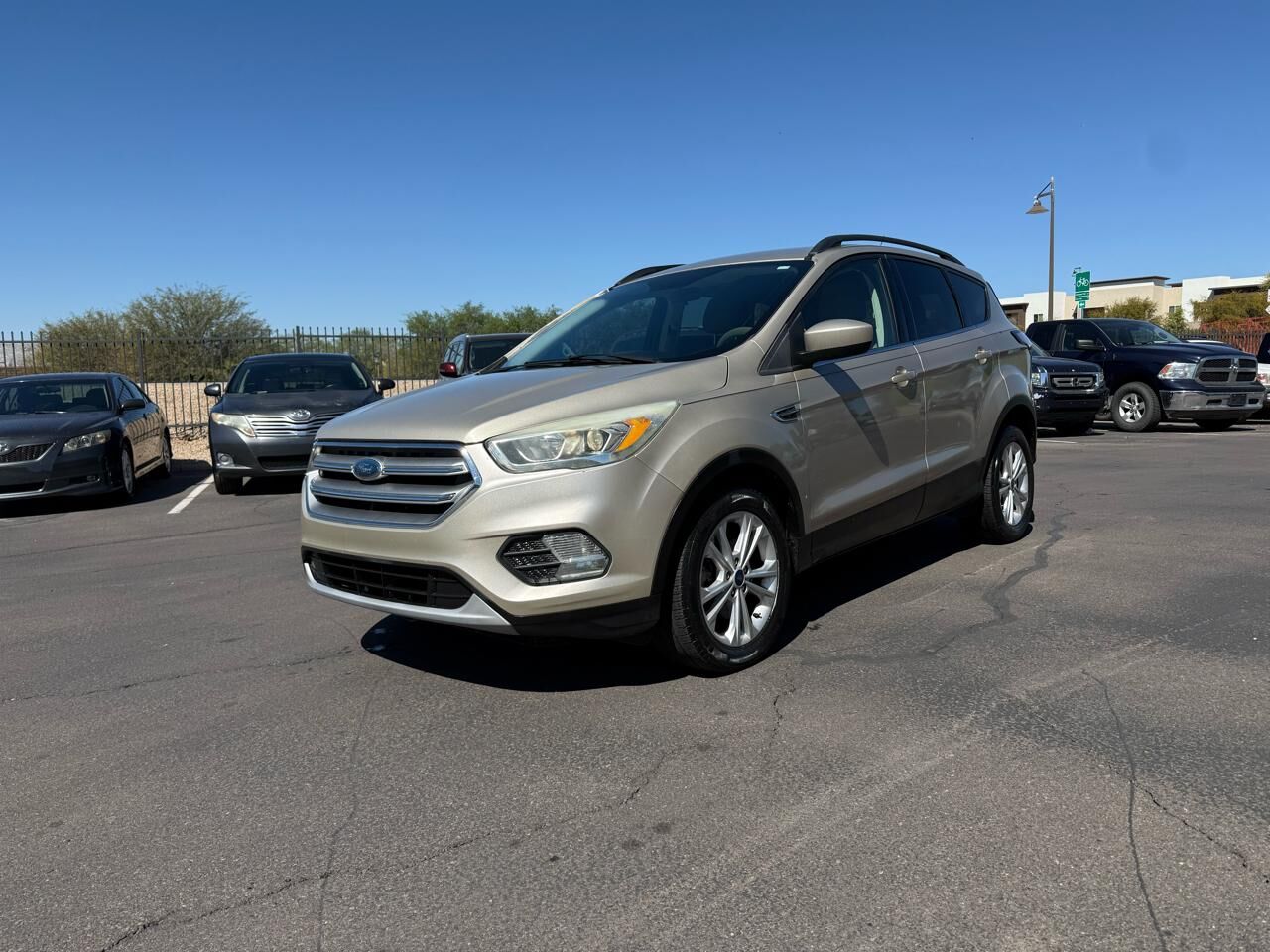 2017 FORD Escape