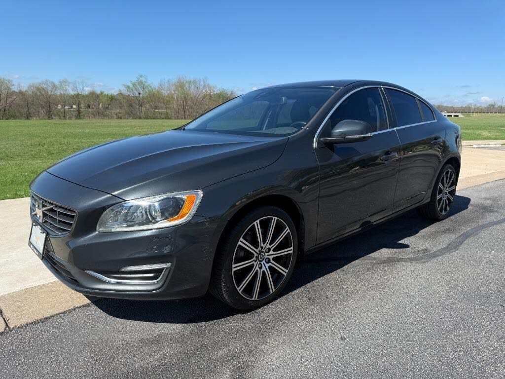 2014 VOLVO S60