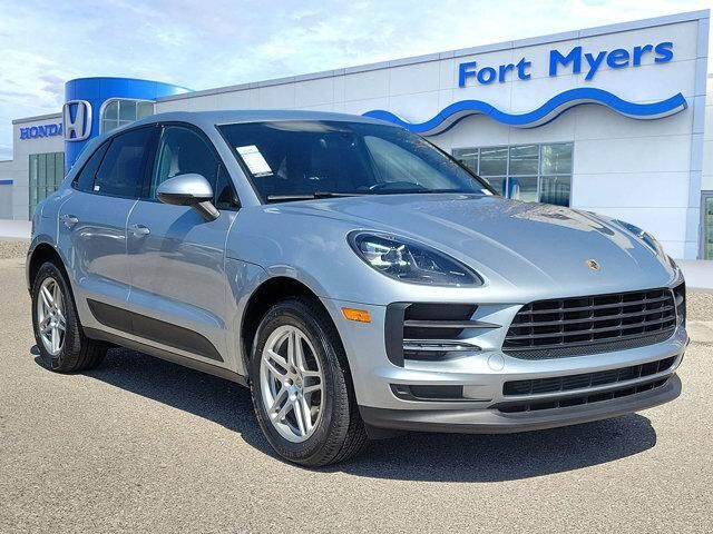 2019 PORSCHE Macan