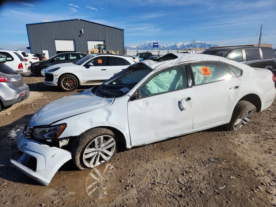 2019 VOLKSWAGEN Passat