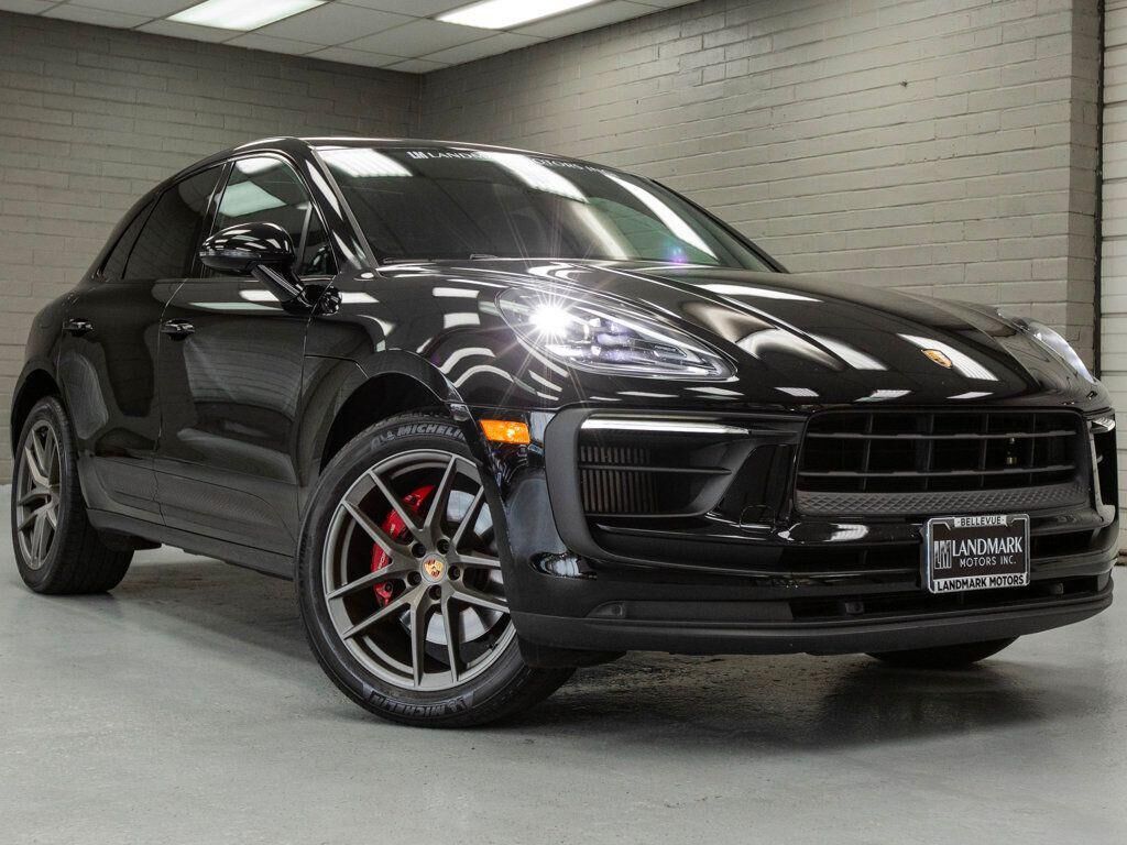 2022 PORSCHE Macan