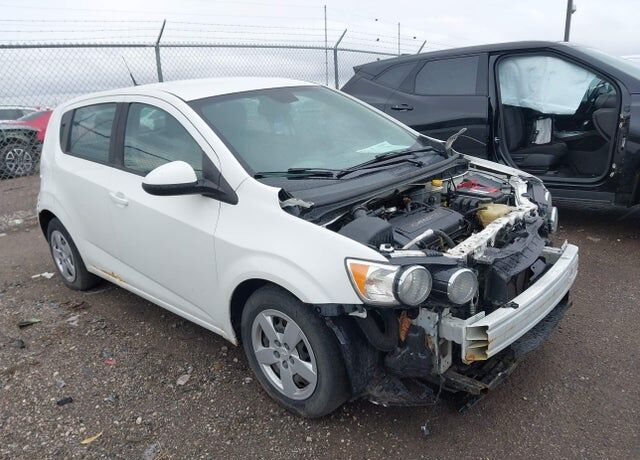 2013 CHEVROLET Sonic