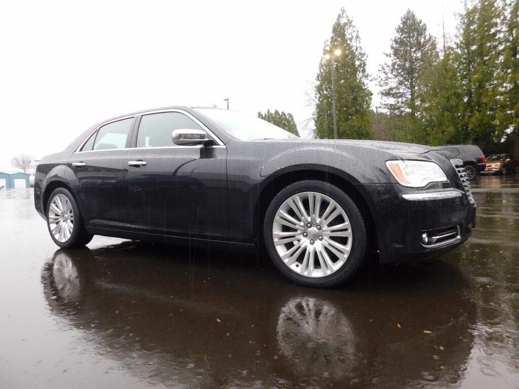 2013 CHRYSLER 300