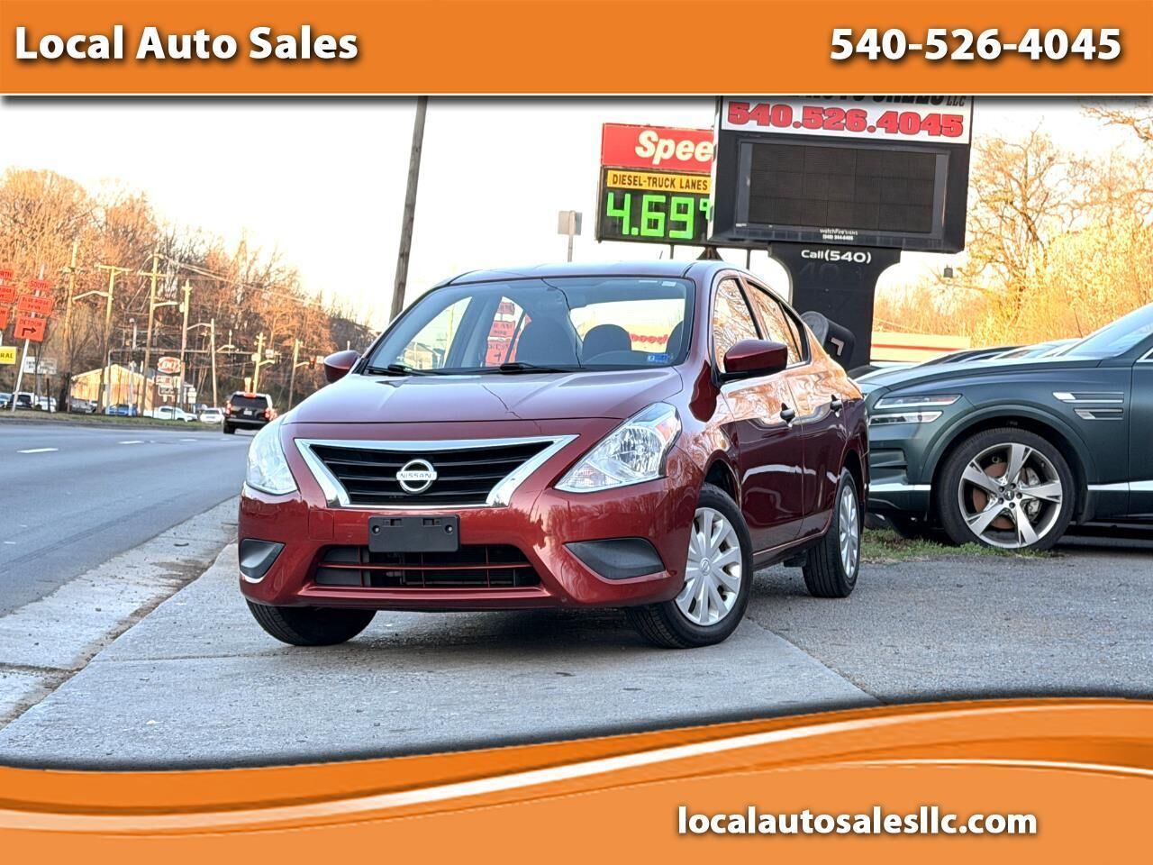2017 NISSAN Versa
