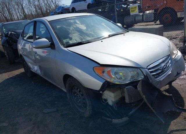 2010 HYUNDAI Elantra