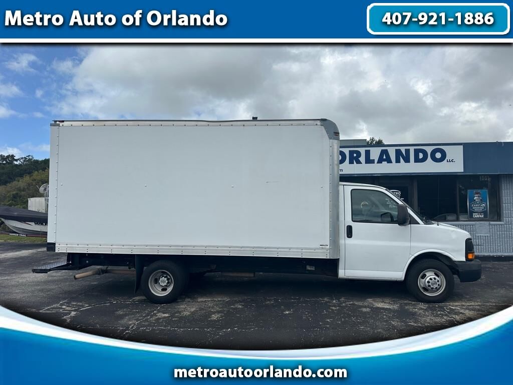 2013 CHEVROLET Express