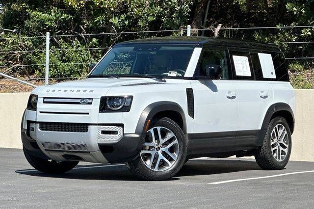 2023 LAND ROVER Defender