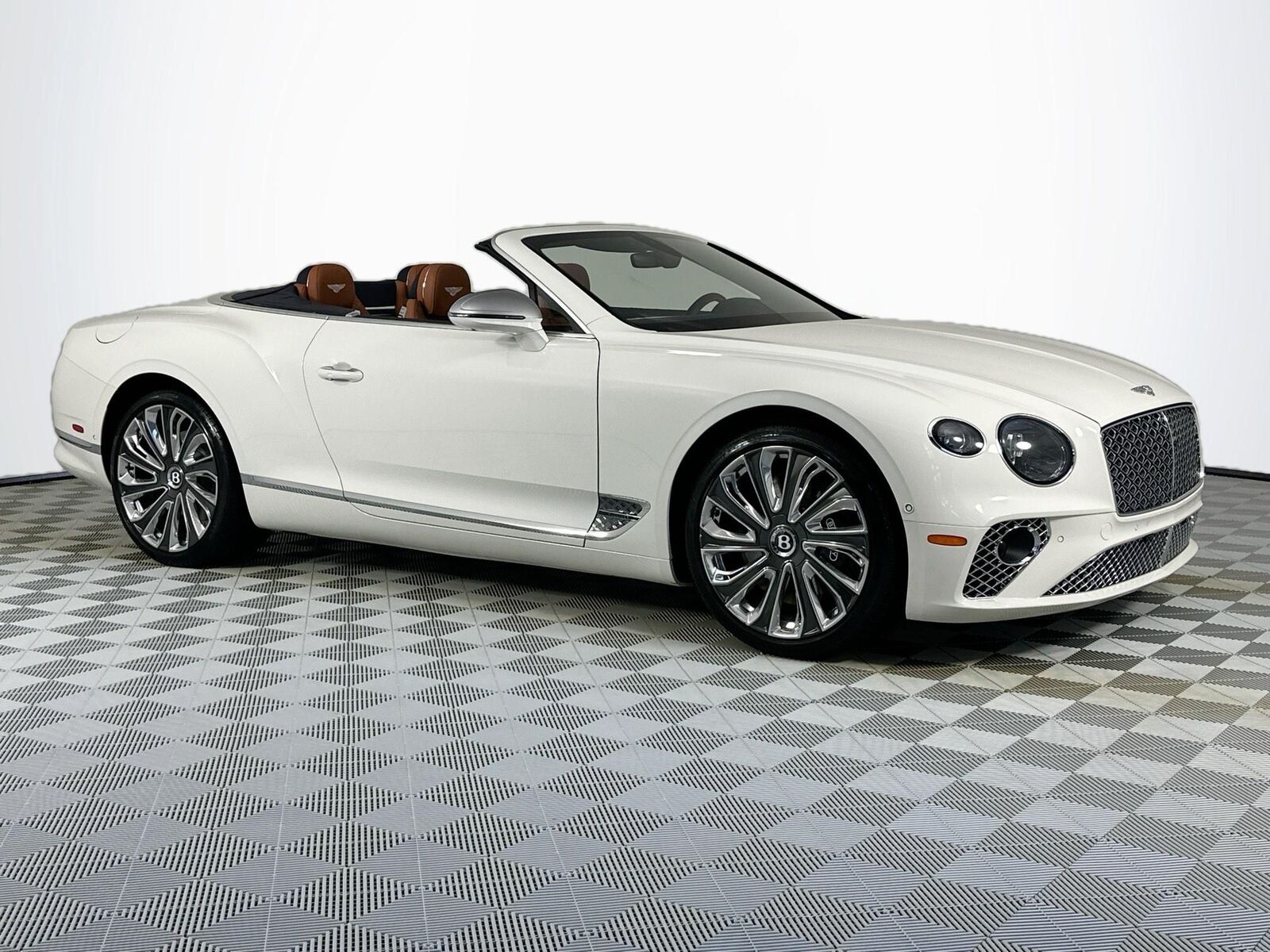 2023 BENTLEY Continental