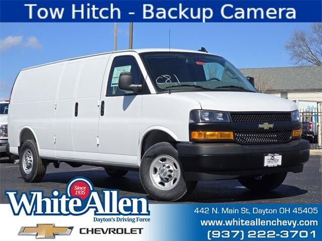 2026 CHEVROLET Express
