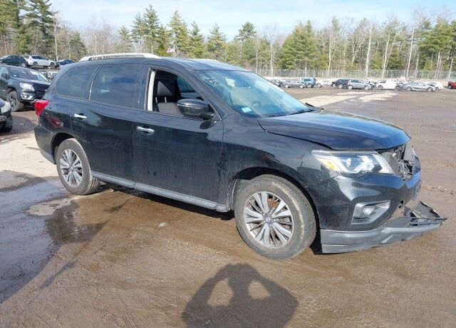 2018 NISSAN Pathfinder