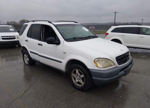 1999 MERCEDES-BENZ M-Class